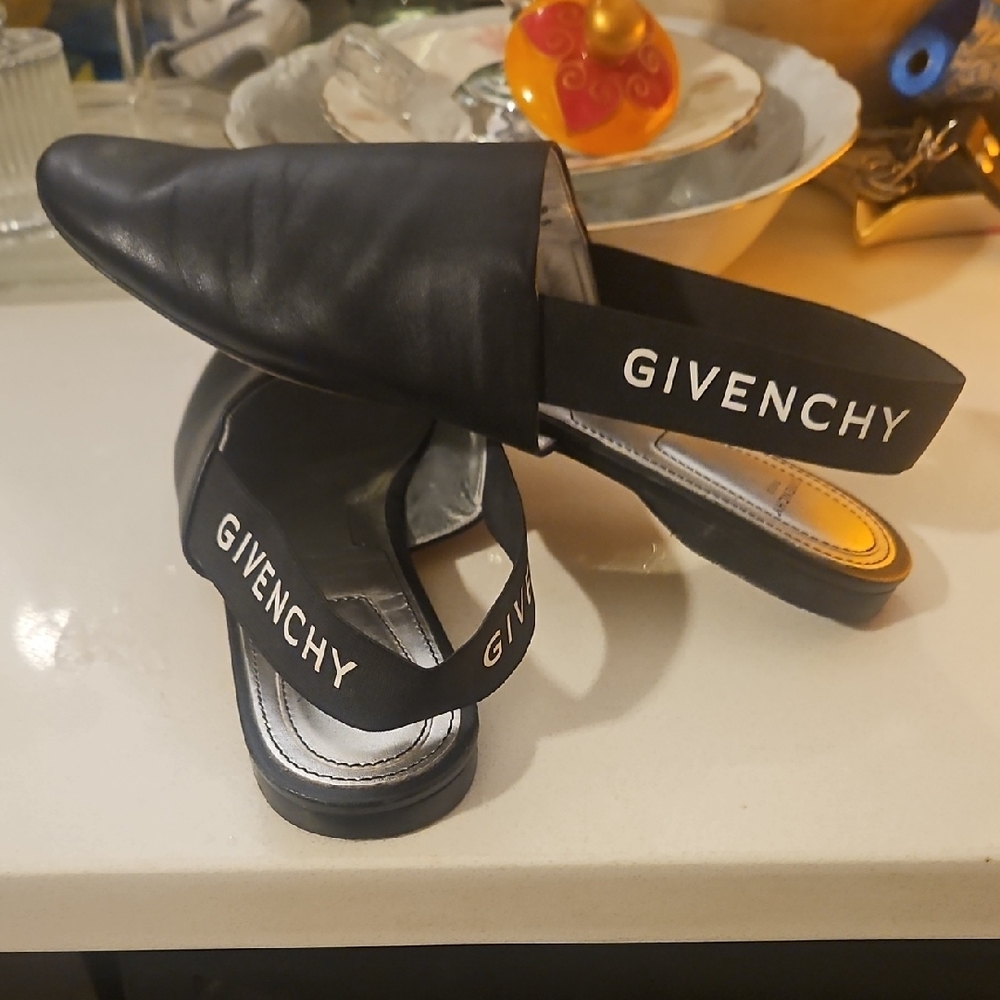 Givenchy Black Leather Mules - Picture 5 of 7